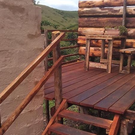 Wildview Self Catering Cottages Coffee Bay, Breakfast & Wi-Fi Inc Екстериор снимка