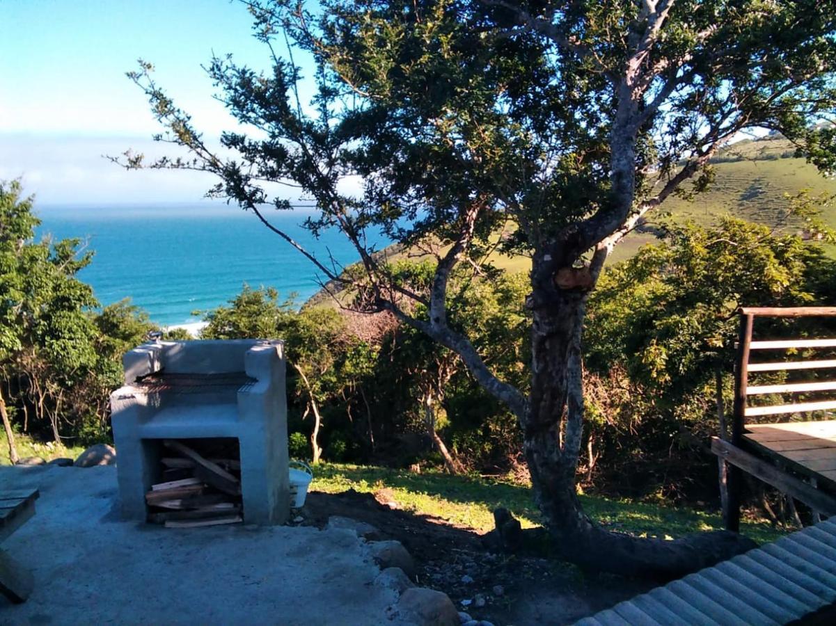 Wildview Self Catering Cottages Coffee Bay, Breakfast & Wi-Fi Inc Екстериор снимка